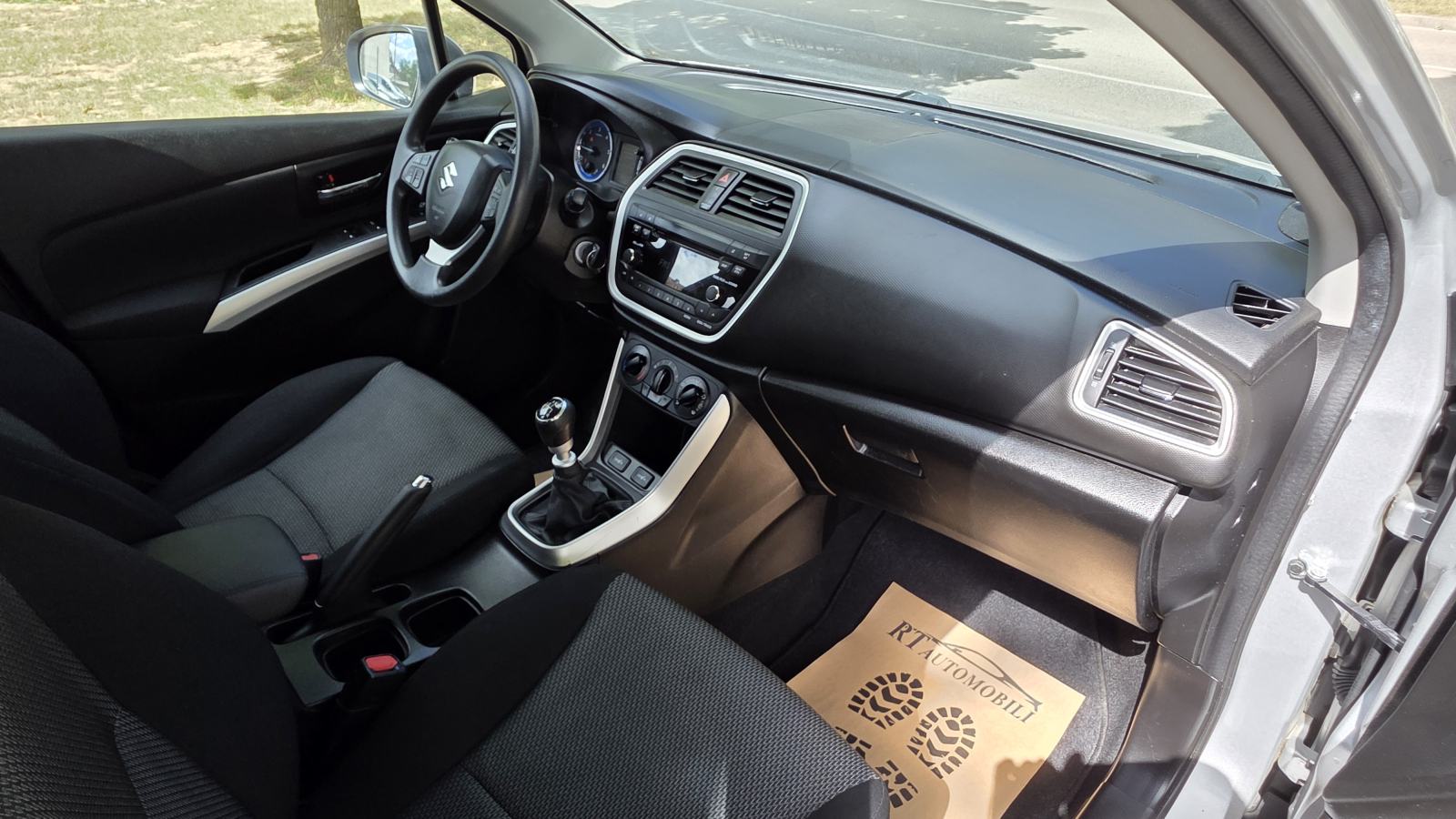 Suzuki SX4 S-Cross 1,6 DDiS, 1vl, servisna, klima, alu, tempo, ODLIČAN, fotografija 16