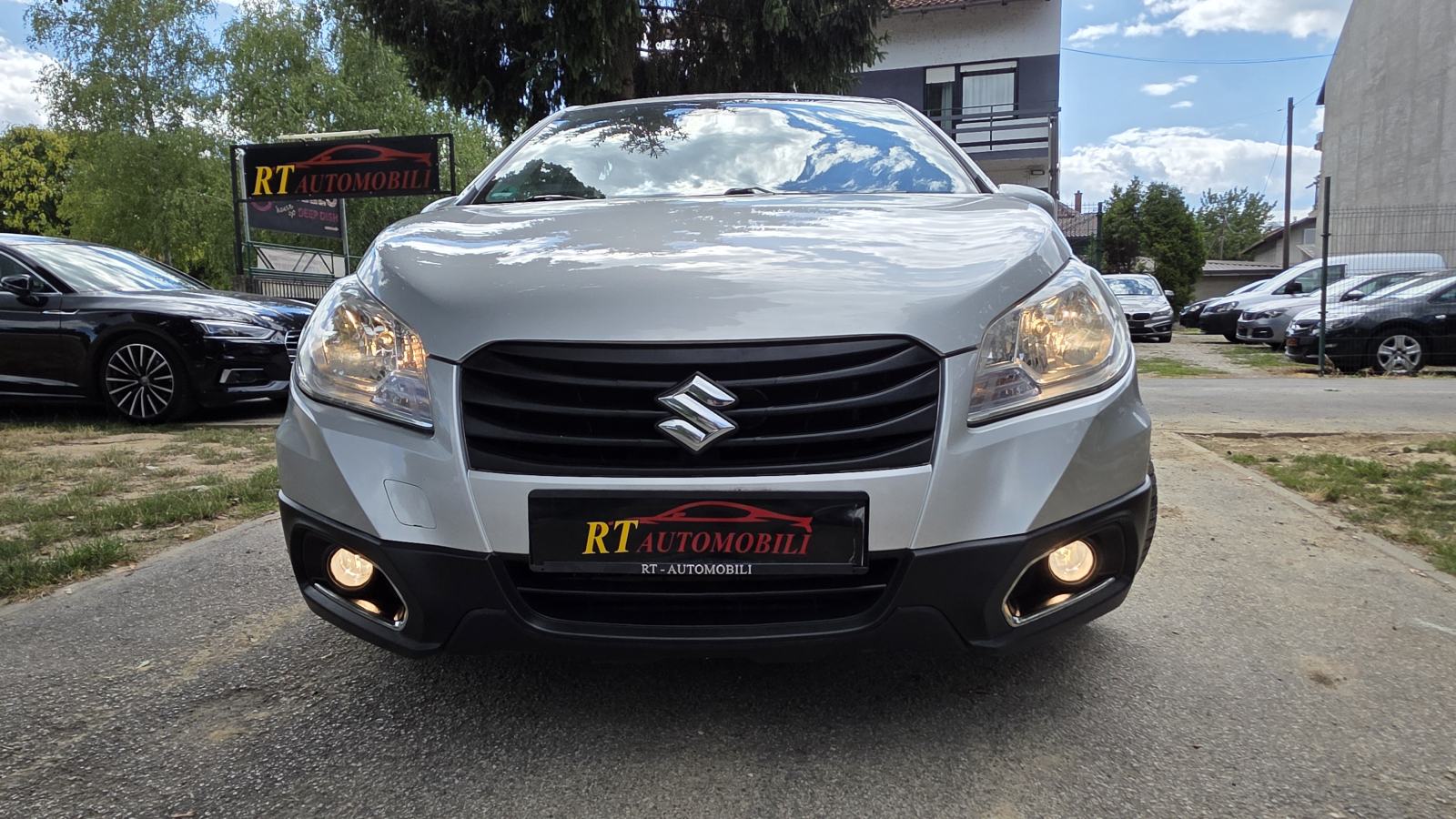 Suzuki SX4 S-Cross 1,6 DDiS, 1vl, servisna, klima, alu, tempo, ODLIČAN, fotografija 2