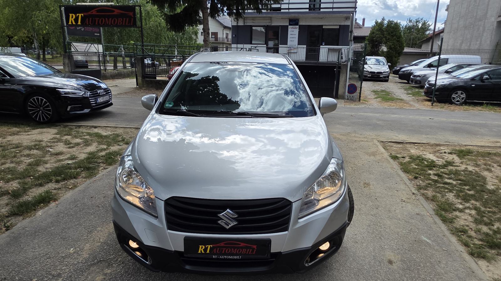 Suzuki SX4 S-Cross 1,6 DDiS, 1vl, servisna, klima, alu, tempo, ODLIČAN, fotografija 3