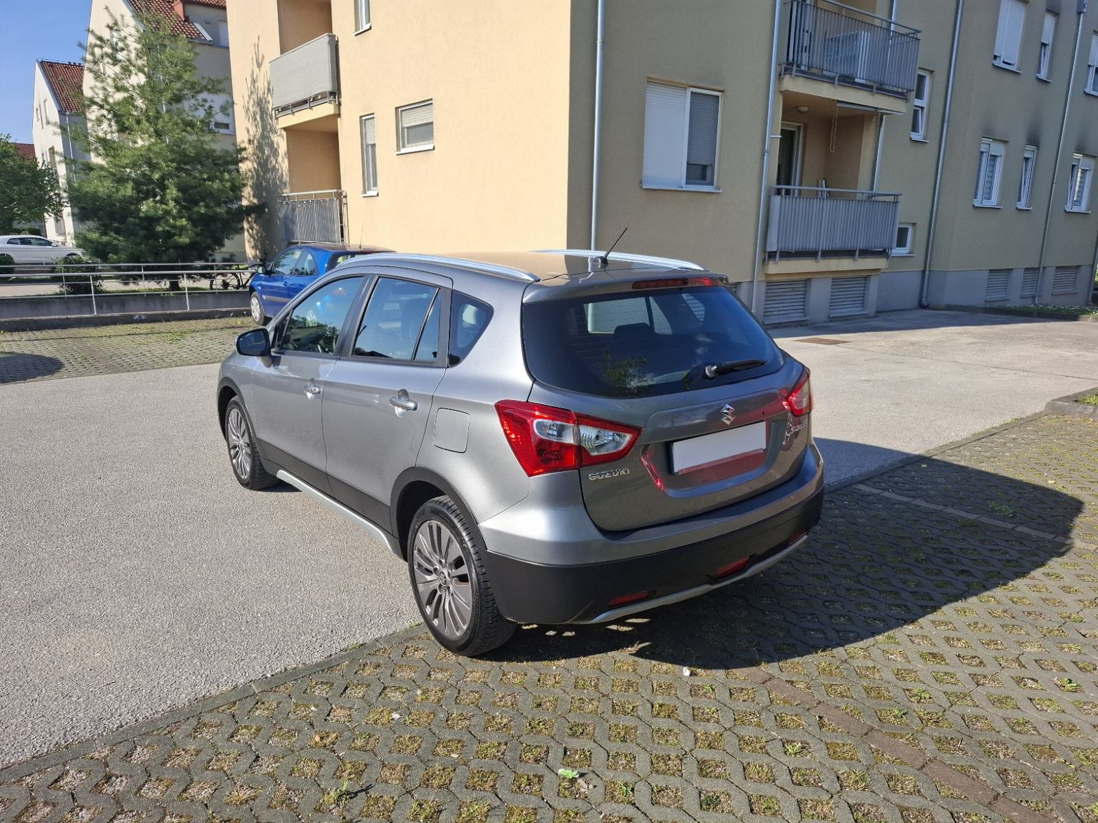 Suzuki SX4 S-Cross 1,6 DDIS , NIJE UVOZ ! REG.11/2026 !, fotografija 3