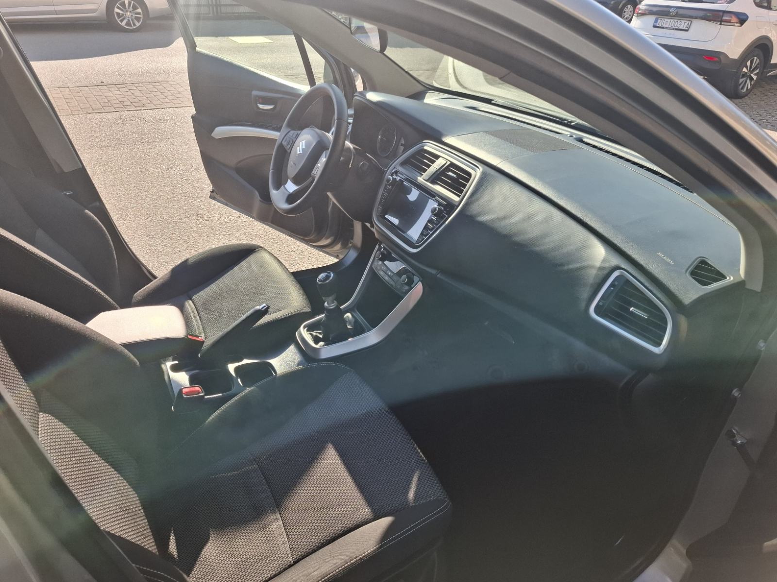 Suzuki SX4 S-Cross 1,6 DDIS , NIJE UVOZ ! REG.11/2026 !, fotografija 9