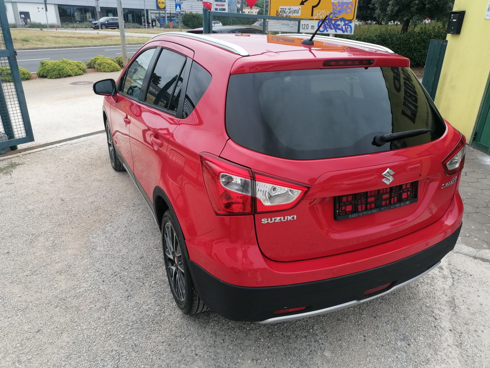 Suzuki SX4 S-Cross 1,6 DDIS REG.07/27, fotografija 4
