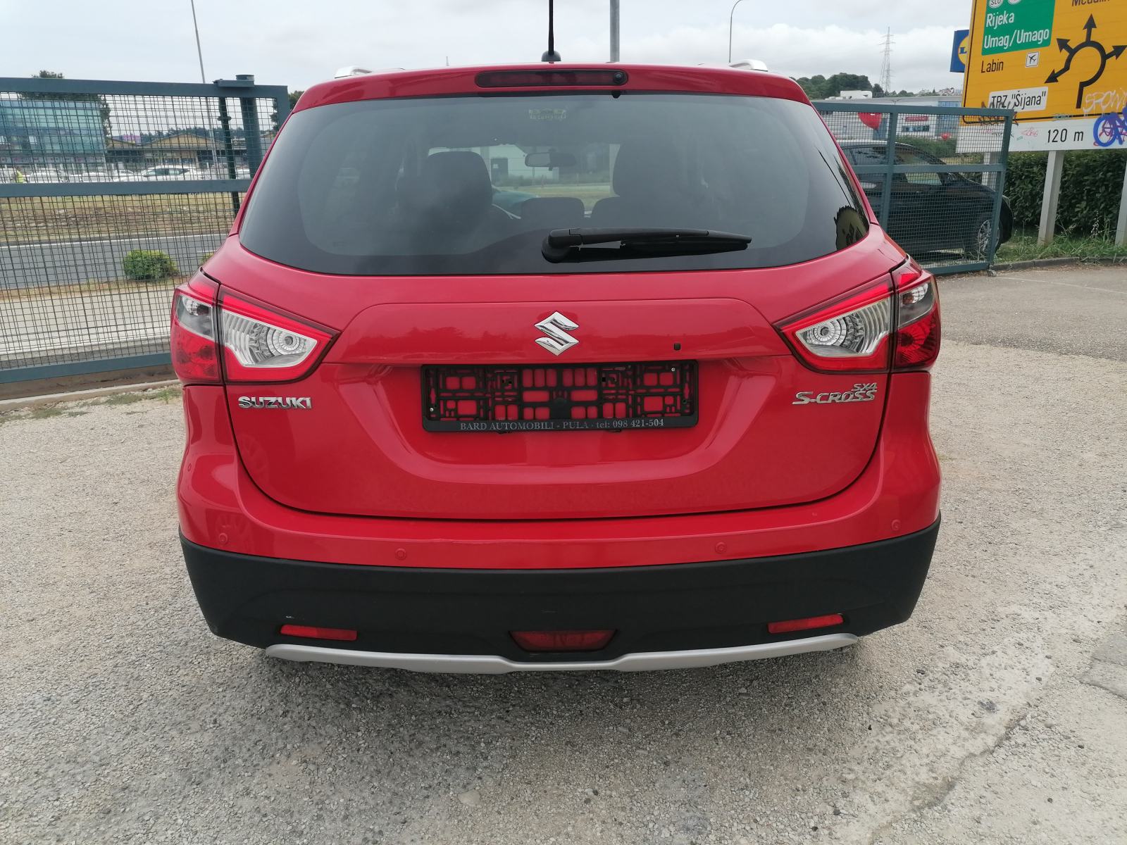 Suzuki SX4 S-Cross 1,6 DDIS REG.07/27, fotografija 6