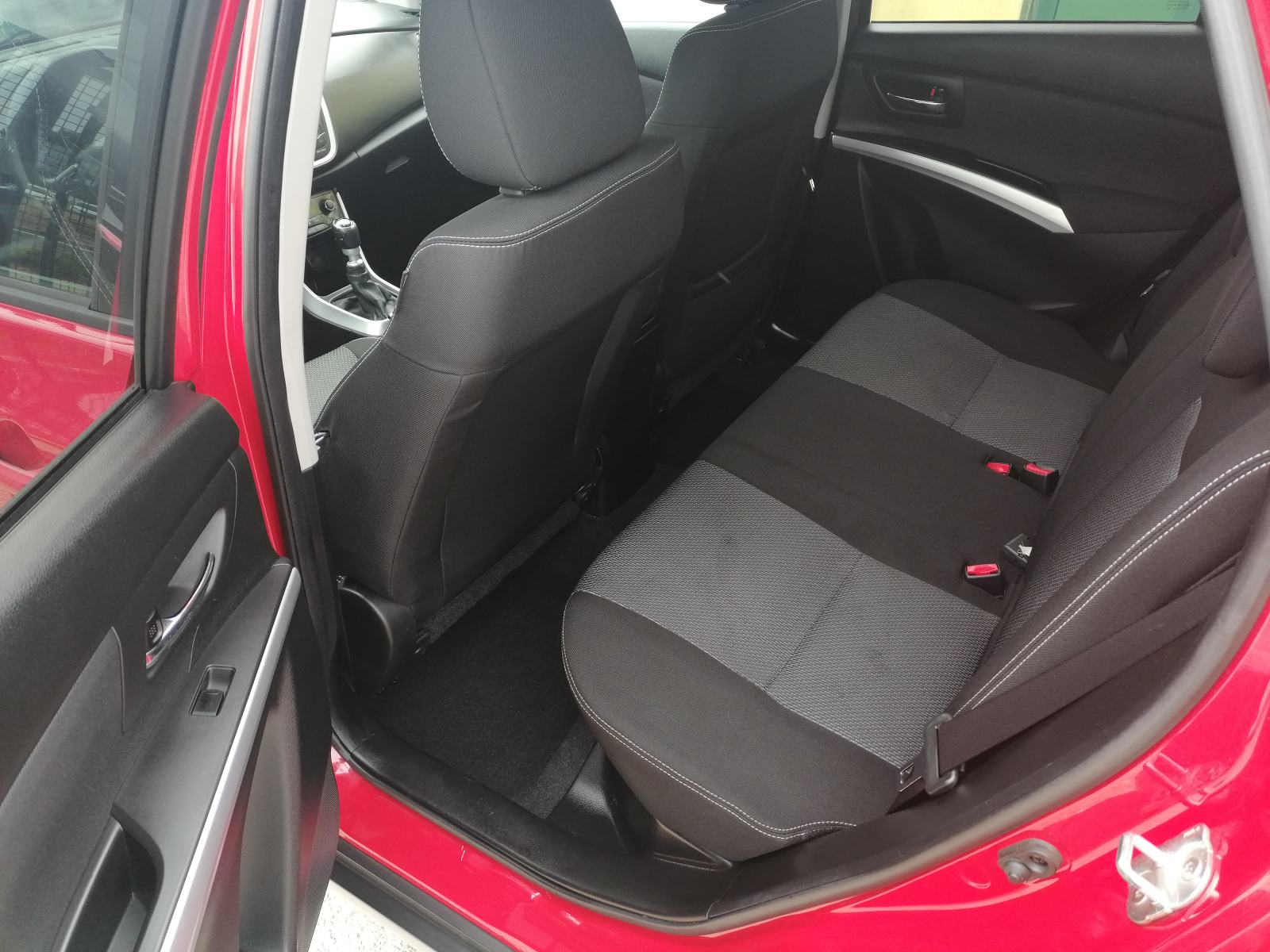 Suzuki SX4 S-Cross 1,6 DDIS REG.07/27, fotografija 9