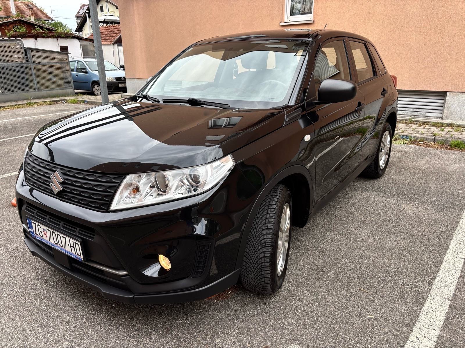 Suzuki Vitara 1,0 Gl Hr auto,servisna knjižica, fotografija 3