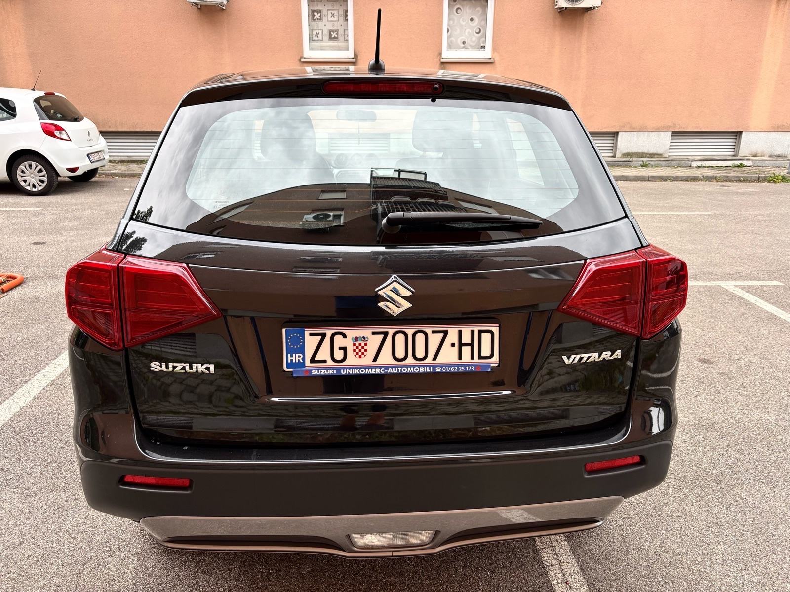 Suzuki Vitara 1,0 Gl Hr auto,servisna knjižica, fotografija 5