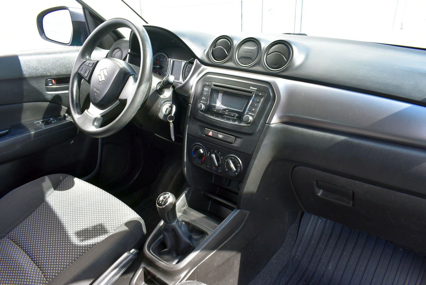 Suzuki Vitara 1.0 GL+ *HR* JAMSTVO, 1.VLASNIK*, fotografija 7