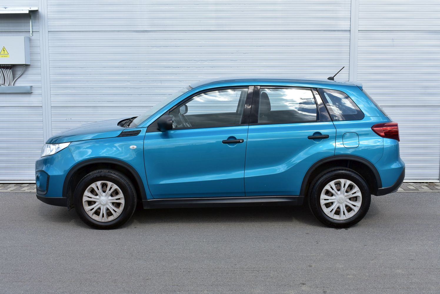 Suzuki Vitara 1.0 GL+ *HR* JAMSTVO, 1.VLASNIK*, fotografija 3