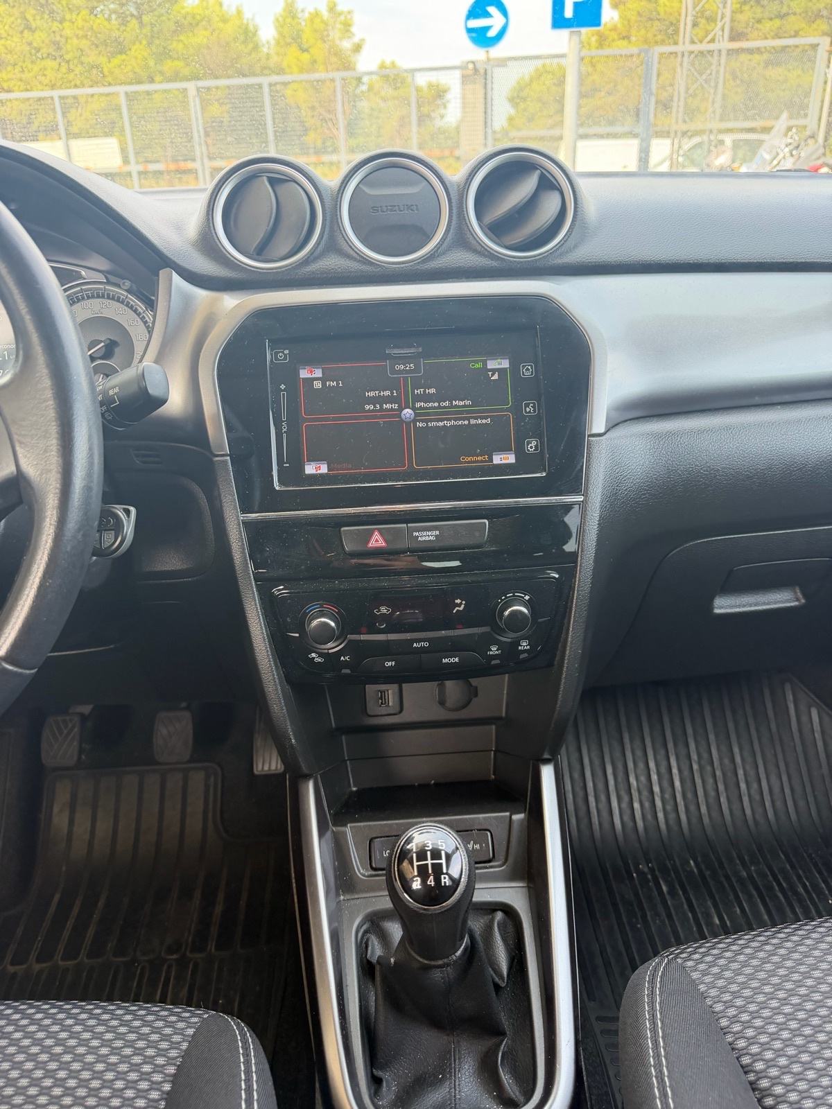 SUZUKI VITARA 1.0 *PREMIUM*FACELIFT*HR VOZILO*, fotografija 13