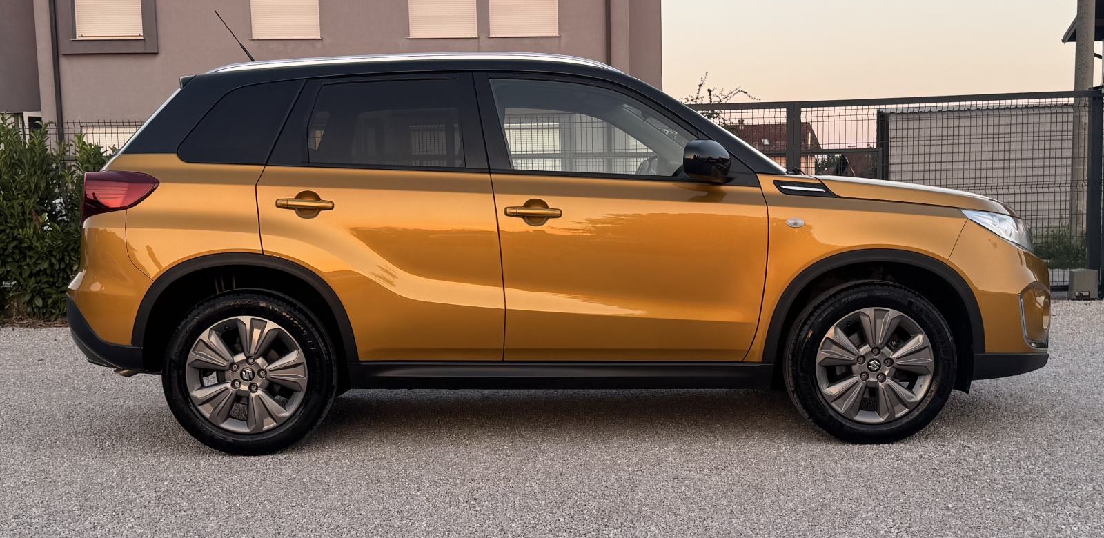 Suzuki Vitara 1,4 = 117 000 km = 1. Vlasnik - Kupljen nov u HR, fotografija 8