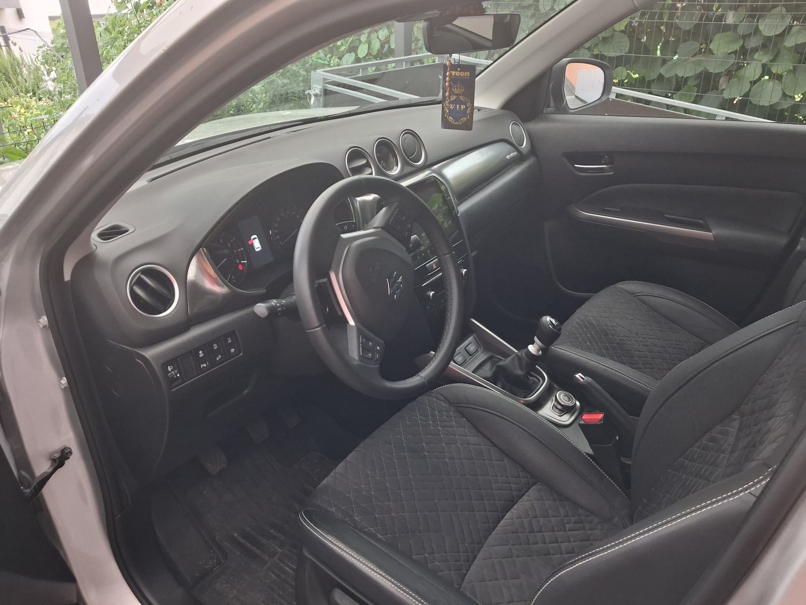 Suzuki Vitara 1,4 ELEGANC 4WD HYBRID, fotografija 10