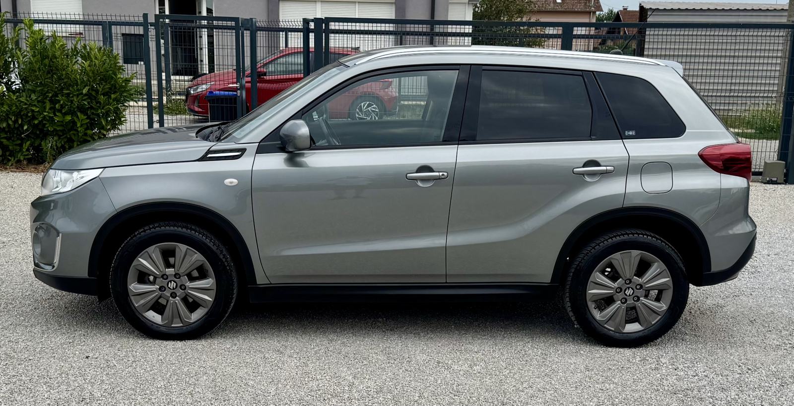 Suzuki Vitara 1,4 = 55 000 km = Kupljen nov u HR, fotografija 6