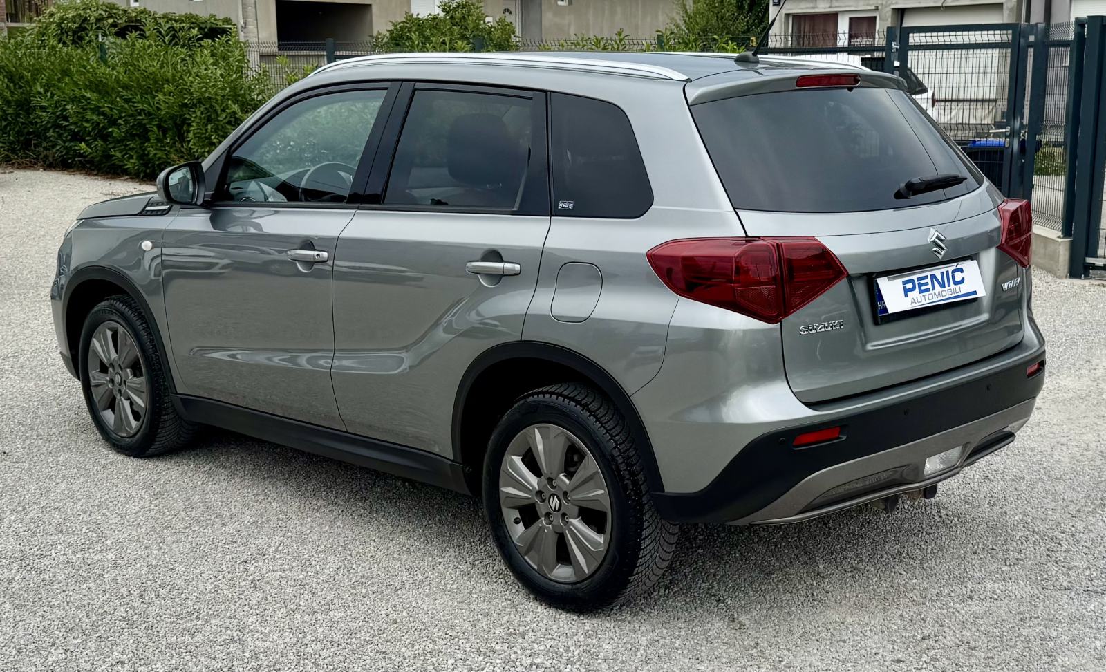 Suzuki Vitara 1,4 = 55 000 km = Kupljen nov u HR, fotografija 4