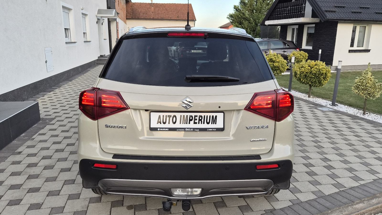 Suzuki Vitara 1,4 benz. ALLGRIP - GLX+ - 1.VLASNIK -, fotografija 8