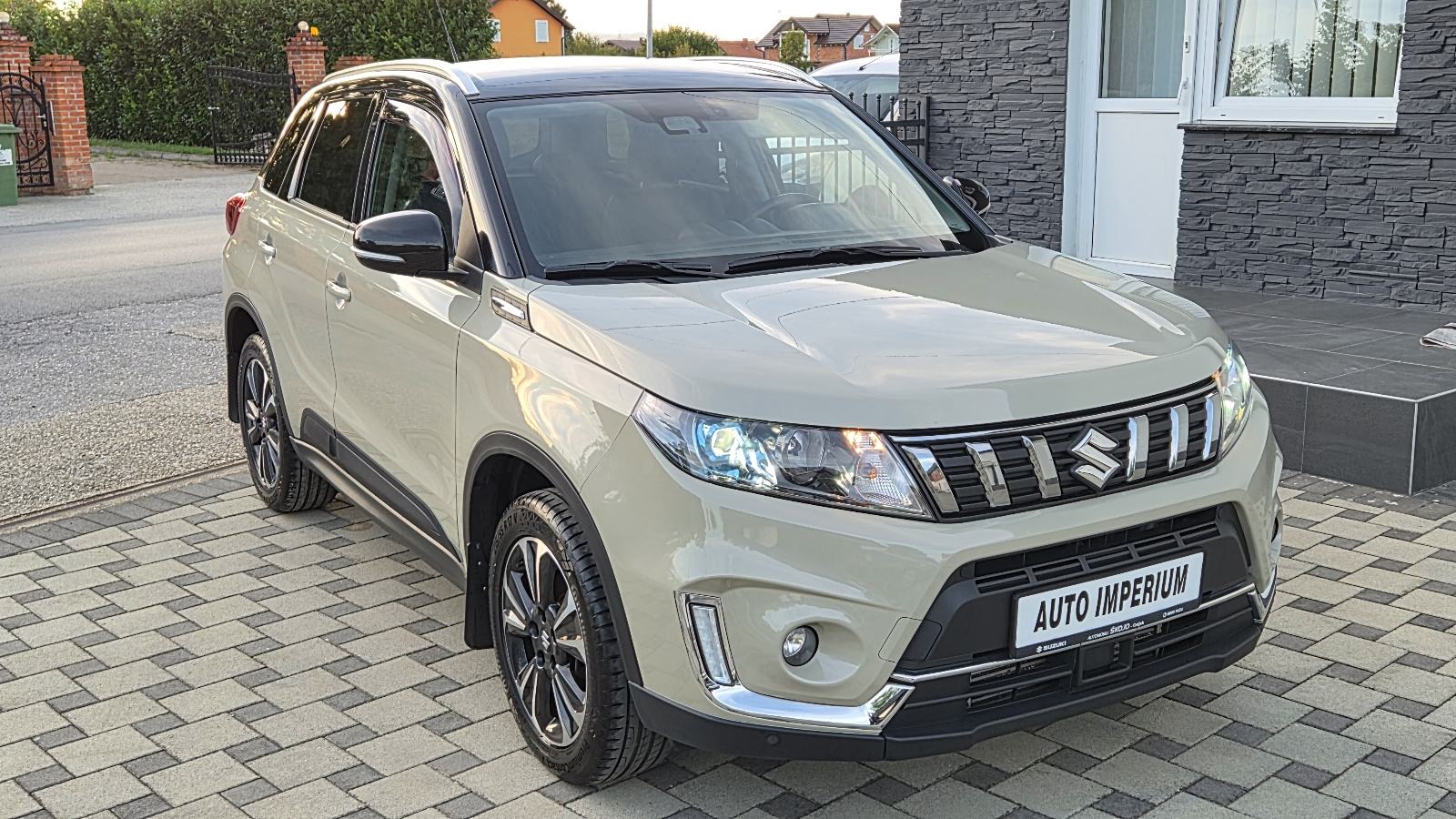 Suzuki Vitara 1,4 benz. ALLGRIP - GLX+ - 1.VLASNIK -, fotografija 6