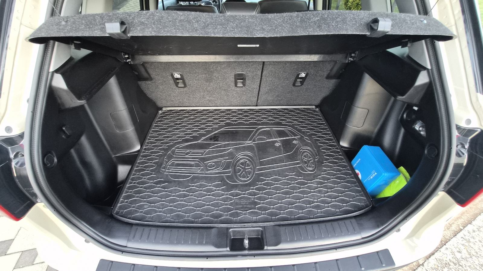 Suzuki Vitara 1,4 benz. ALLGRIP - GLX+ - 1.VLASNIK -, fotografija 13