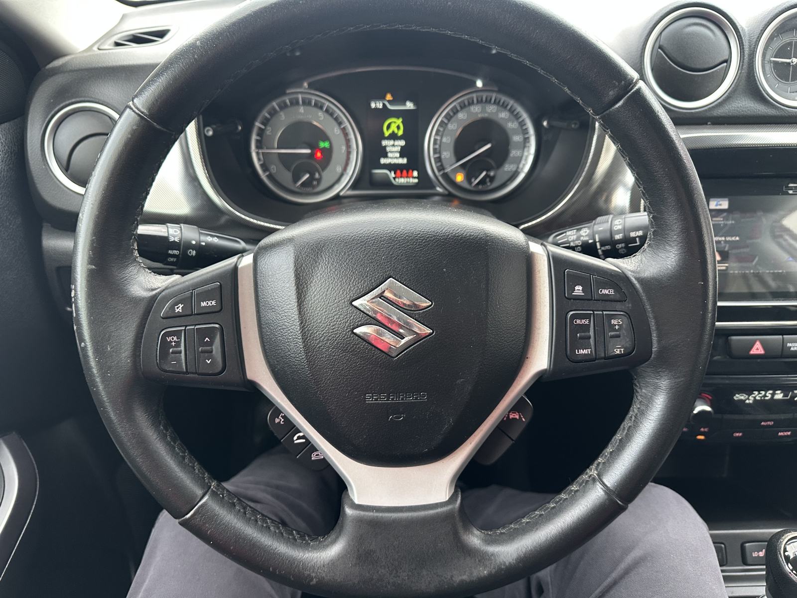 Suzuki Vitara 1.4 BOOSTERJET S 103KW.NAVI.GRE.SEDEŽEV.128.000 KM, fotografija 19