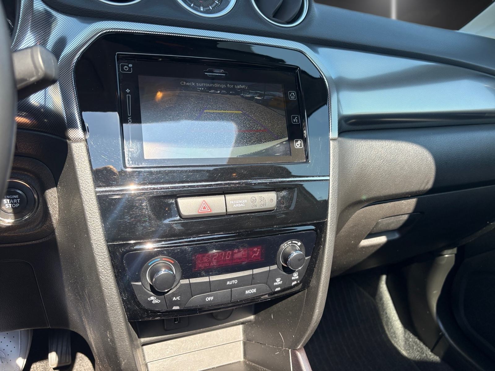 Suzuki Vitara 1.4 Boosterjet 4x4 LED NAVI KROV PROZ KAMERA, fotografija 9