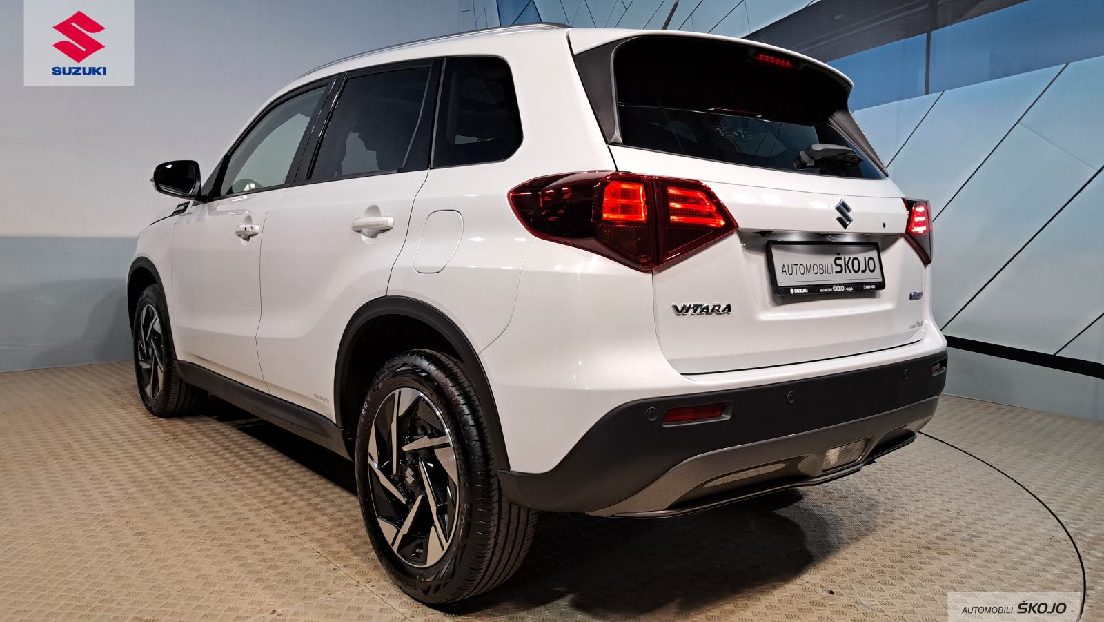 Suzuki Vitara 1,4 Elegance+ 2WD Hybrid Automatik, fotografija 8