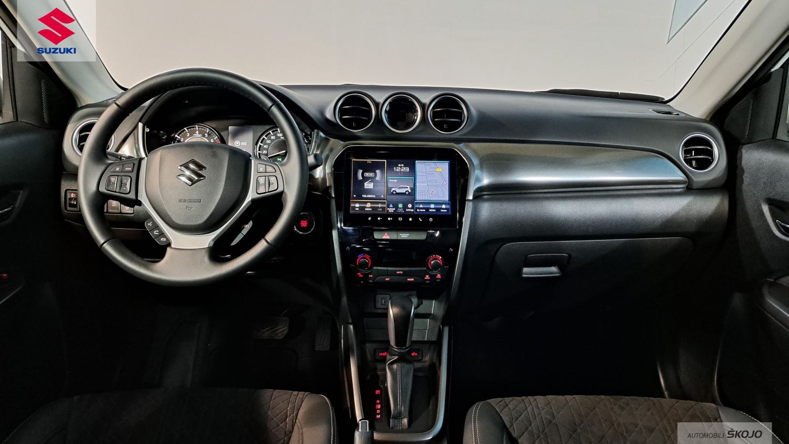 Suzuki Vitara 1,4 Elegance+ 2WD Hybrid Automatik, fotografija 11