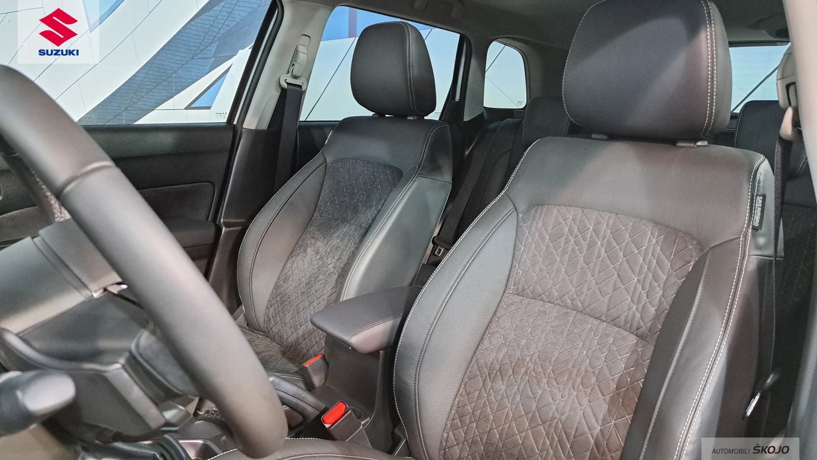 Suzuki Vitara 1,4 Elegance+ 2WD Hybrid Automatik, fotografija 13