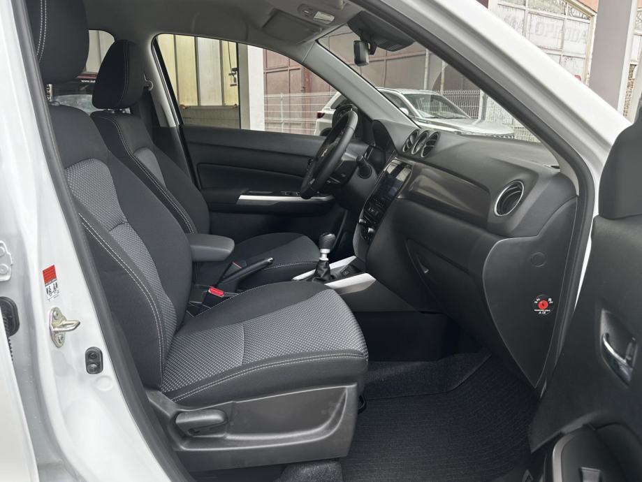 Suzuki Vitara 1,4 GL+ AC PREMIUM DOSTUPNO ODMAH!!!, fotografija 10