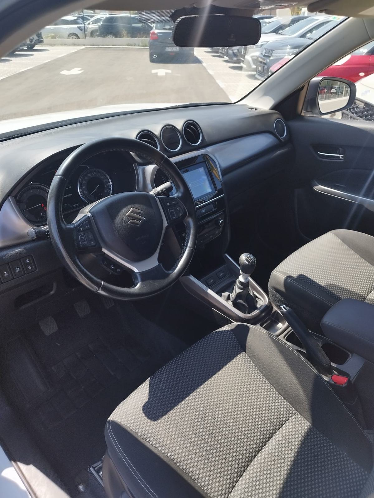 Suzuki Vitara 1,4 GL+ Hybrid 2021., fotografija 14