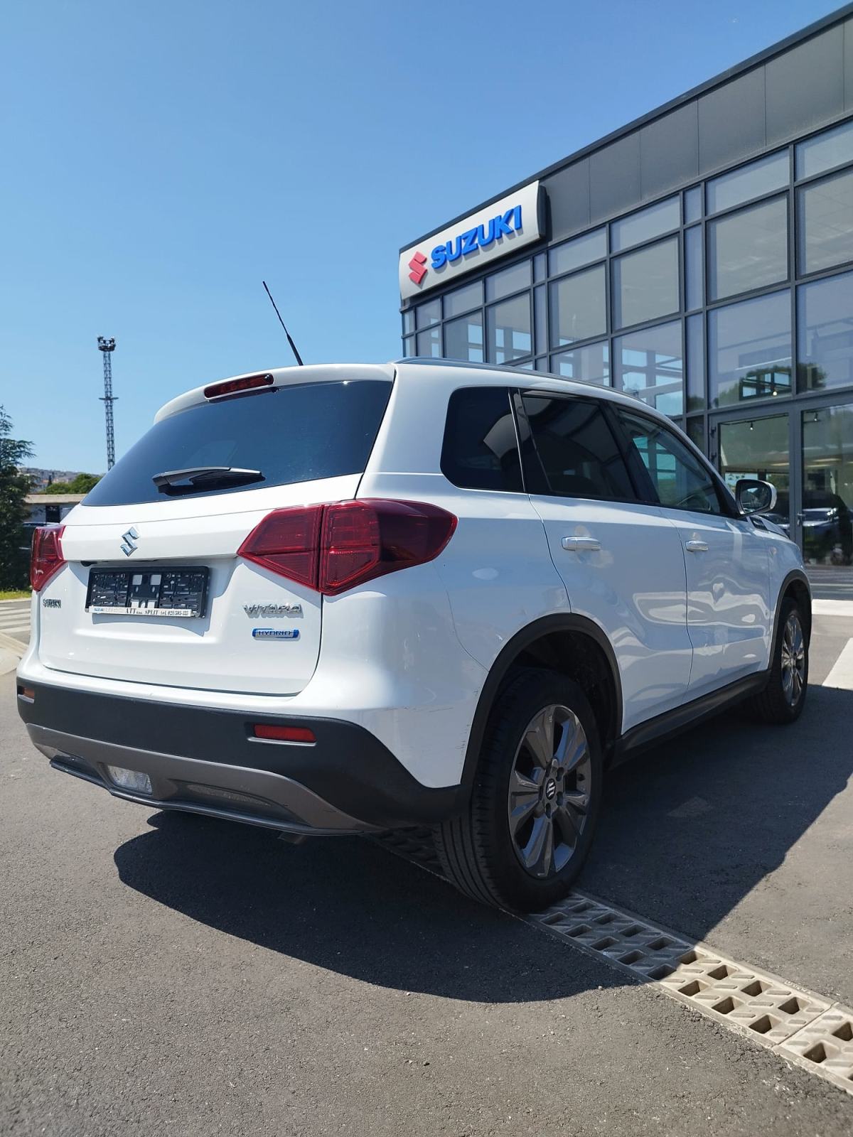Suzuki Vitara 1,4 GL+ Hybrid 2021., fotografija 4