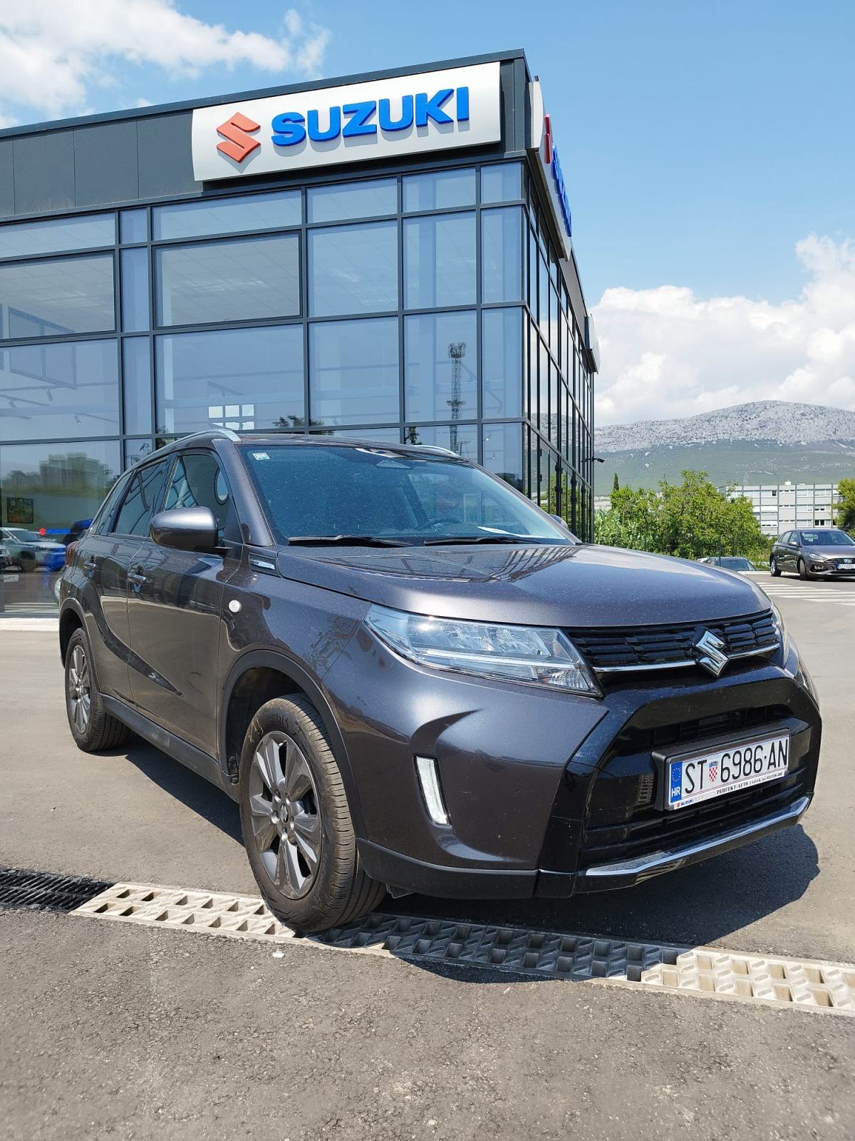 Suzuki Vitara 1,4 GL+ Hybrid 2025. / reg. do 04/27, fotografija 5