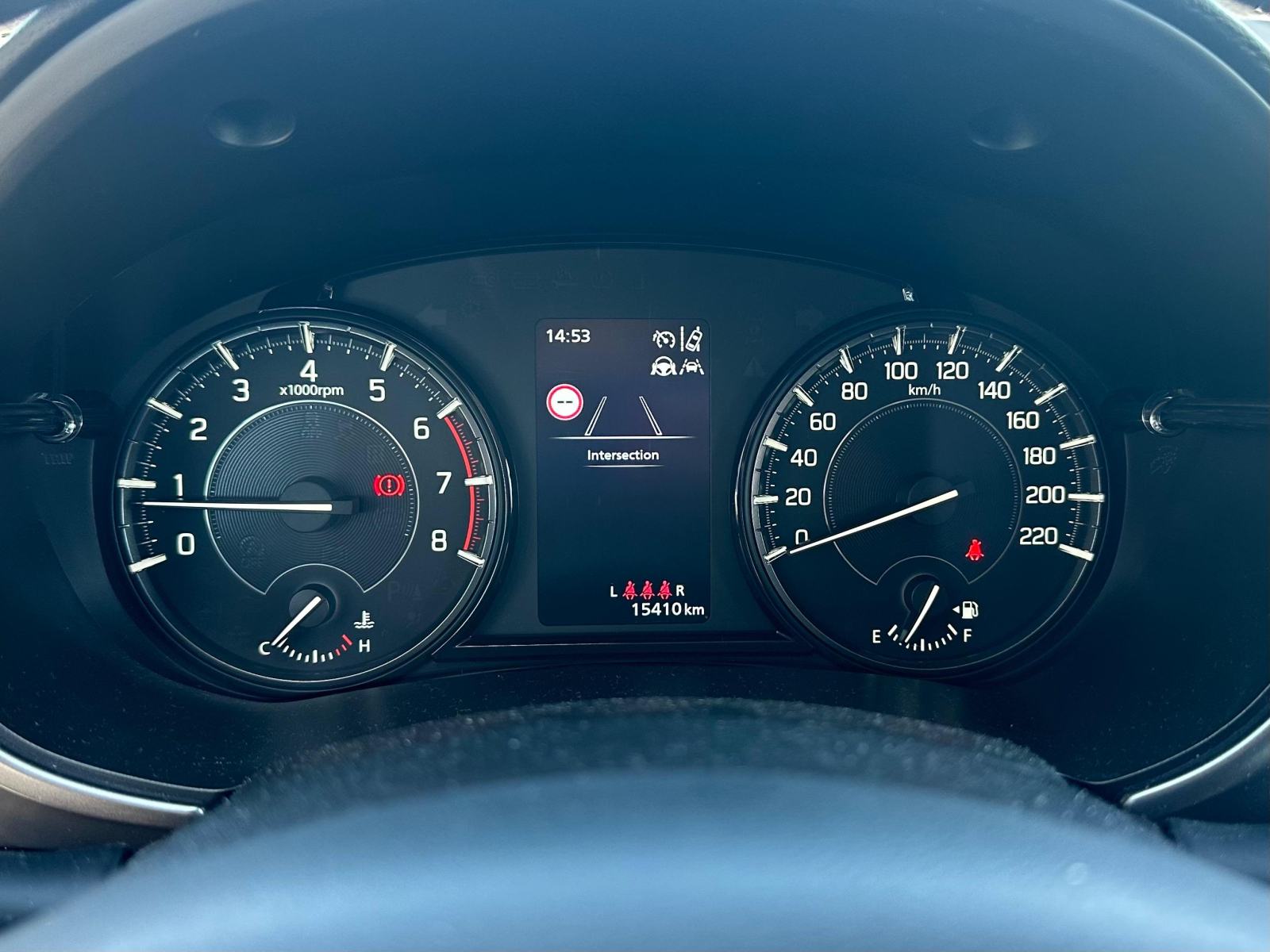 Suzuki Vitara 1,4 GL+ HYBRID reg. do 04/2027, fotografija 17