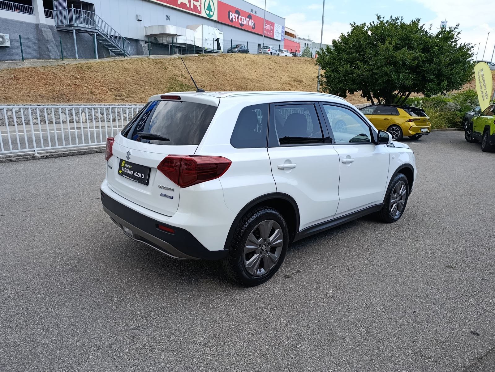 Suzuki Vitara 1.4 GL+, LED svjetla, tempomat, automatska klima,jamstvo, fotografija 5