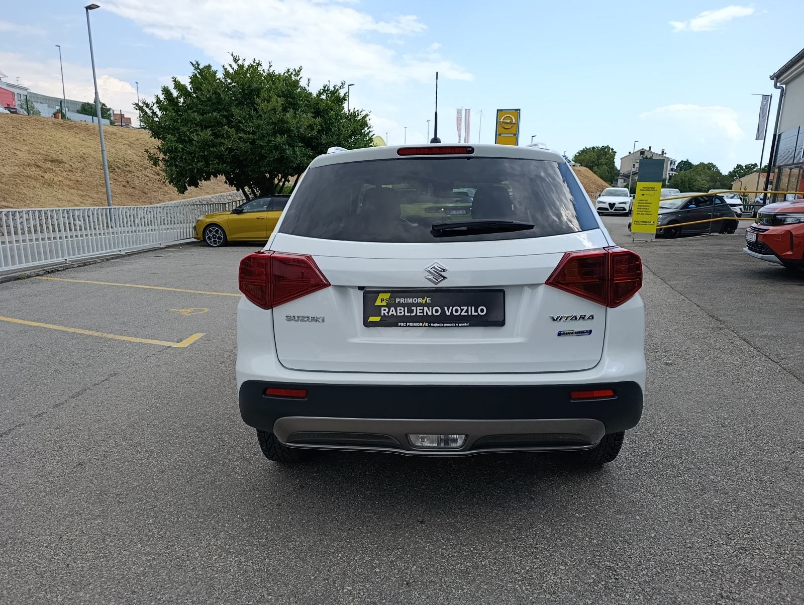 Suzuki Vitara 1.4 GL+, LED svjetla, tempomat, automatska klima,jamstvo, fotografija 6