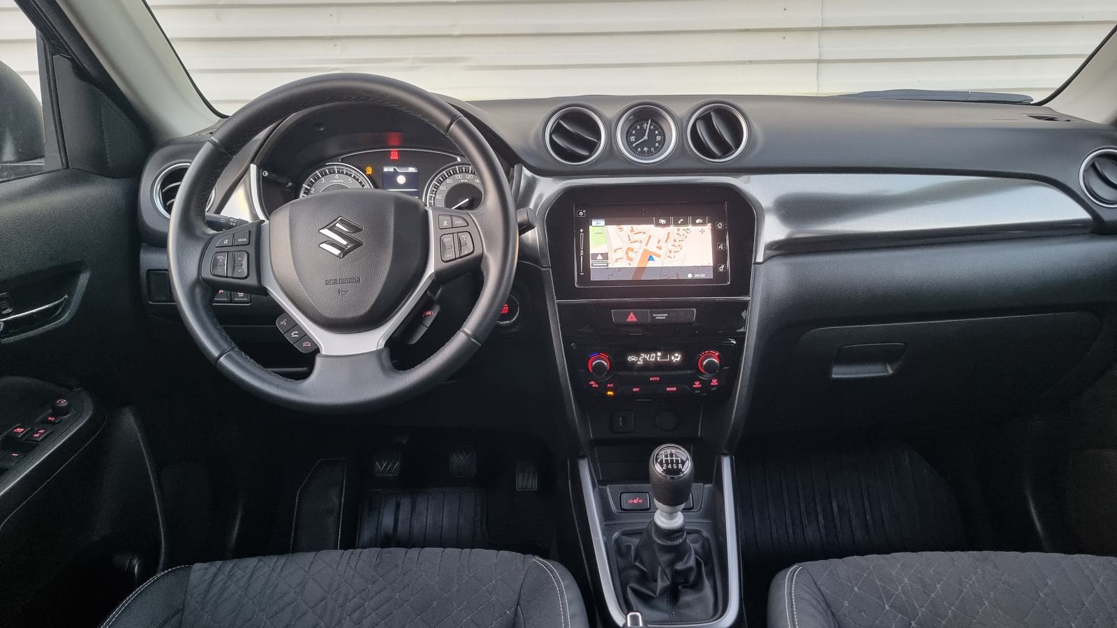 Suzuki Vitara 1,4 GLX ELEGANCE Hybrid"1.Vlasnik"Nije uvoz"41.000 km", fotografija 6