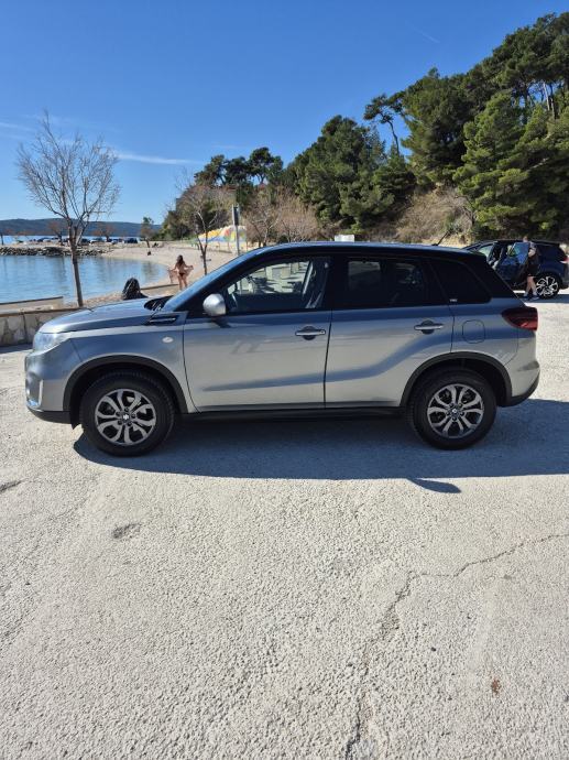 Suzuki Vitara 1,4 hybrid boosterjet (098 359 326), fotografija 5