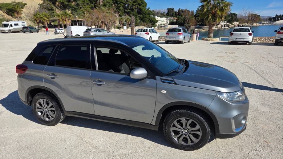 Suzuki Vitara 1,4 hybrid boosterjet (098 359 326), fotografija 8