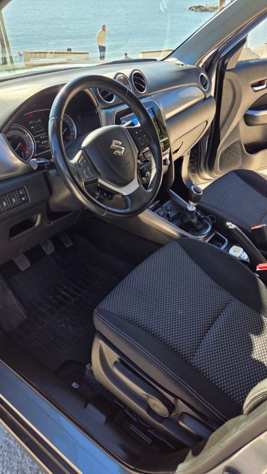 Suzuki Vitara 1,4 hybrid boosterjet (098 359 326), fotografija 11