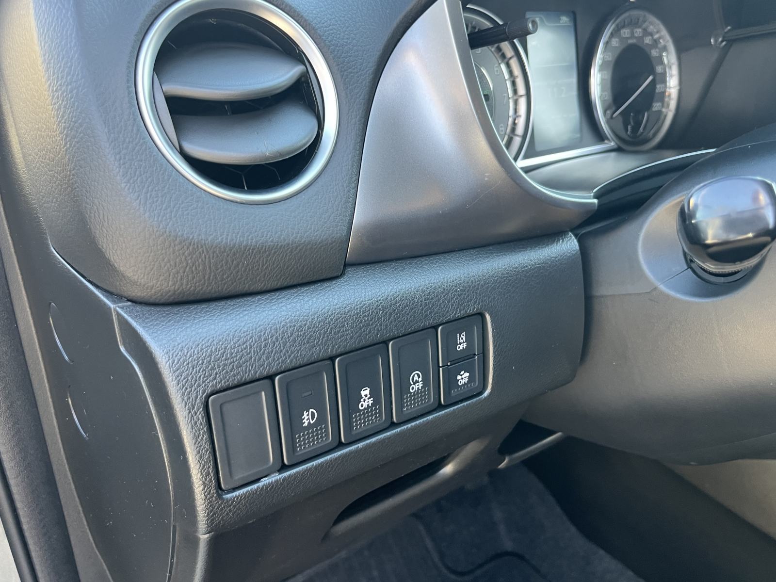 Suzuki Vitara 1,4 Hybrid GL+ LED,KAMERA 1.VL Nije uvoz Jamstvo 1G, fotografija 16