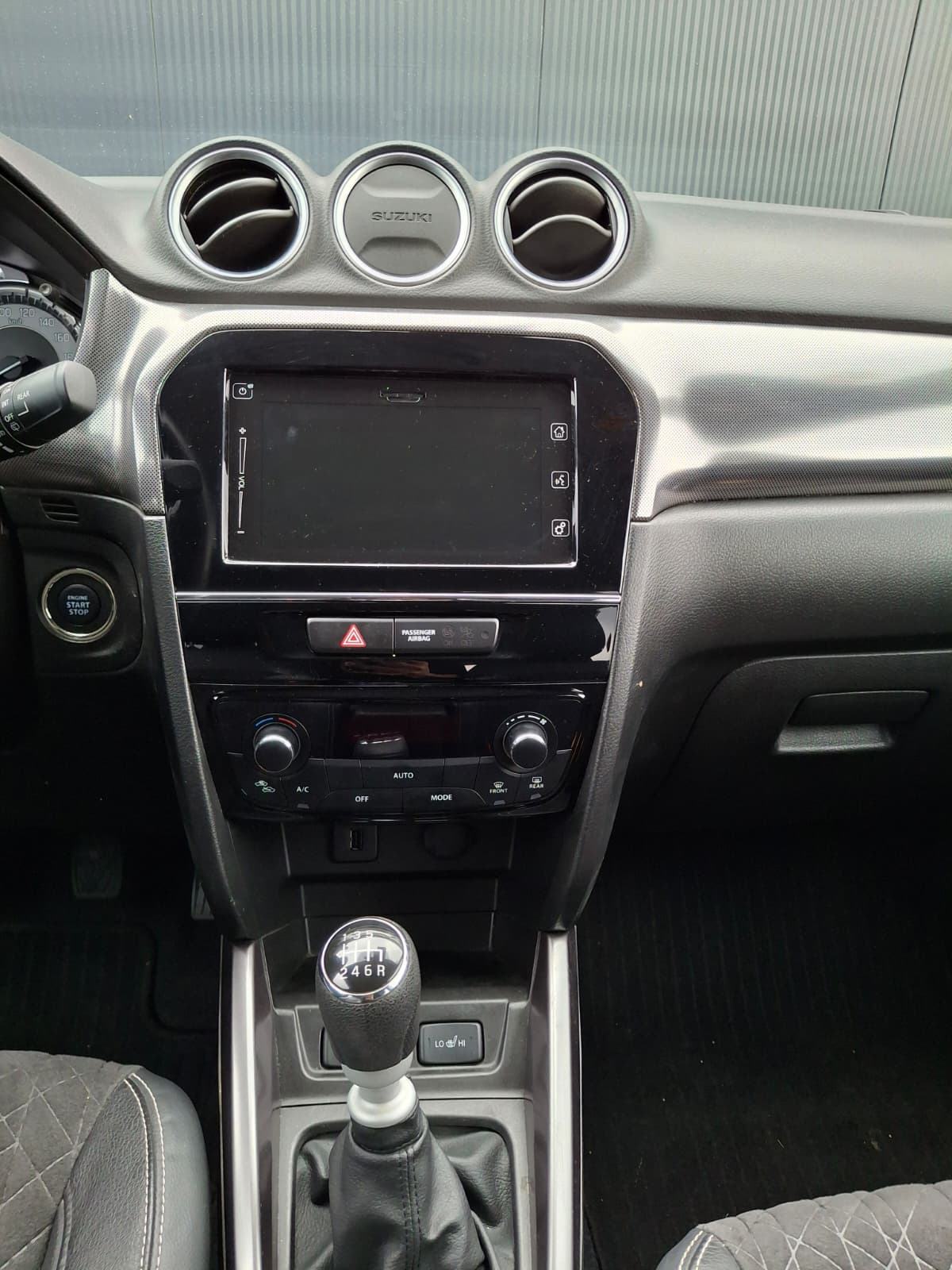 Suzuki Vitara 1,4 Hybrid ☆ u PDV-u ☆ GARANCIJA ☆ RATA OD 161€, fotografija 15