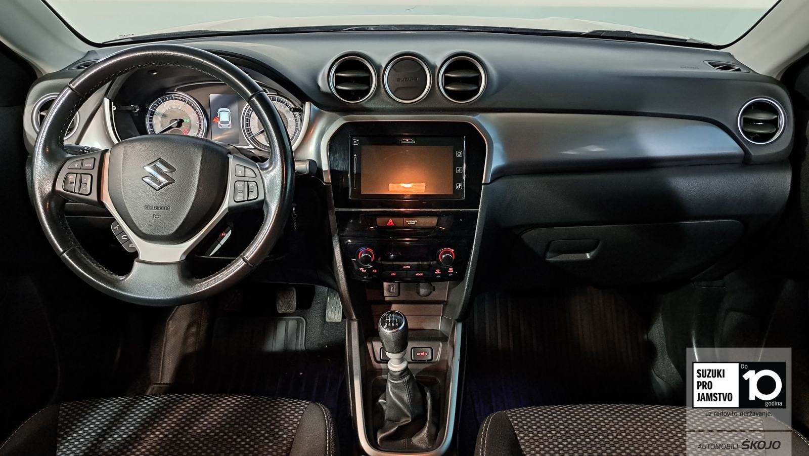 Suzuki Vitara 1,4 Premium 2WD Hybrid, fotografija 12