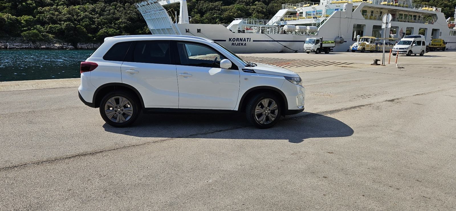 Suzuki Vitara 1.4 , Hybrid 2022 , vrhunsko stanje, bogata oprema ..., fotografija 2