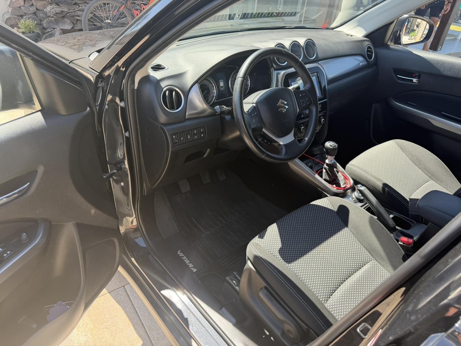 Suzuki Vitara 1,4, fotografija 12