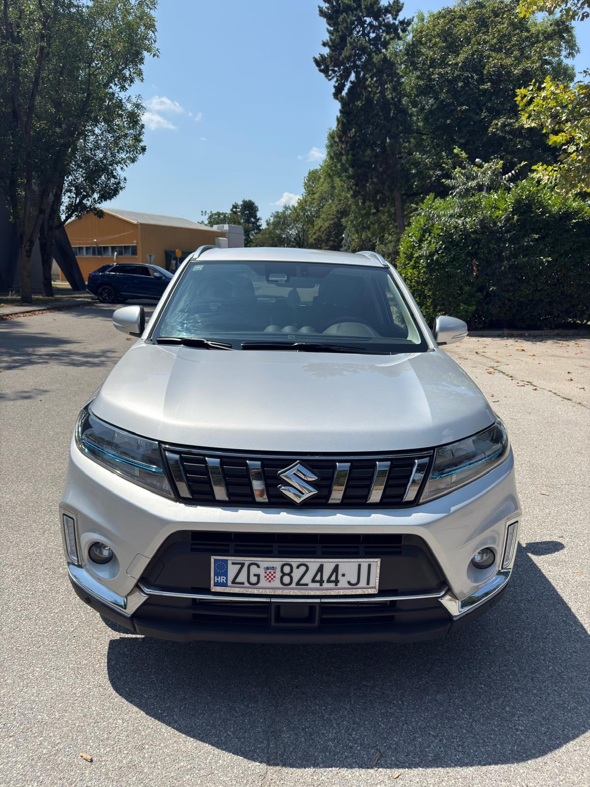 Suzuki Vitara 1,4 GLX HYBRID, izvrsno stanje, prvi vlasnik, 2023. g., fotografija 8