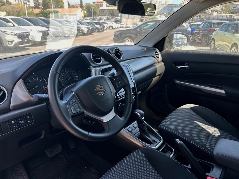 Suzuki Vitara 1.5 GL+ Automatik 2025. reg. do 04/27, fotografija 11