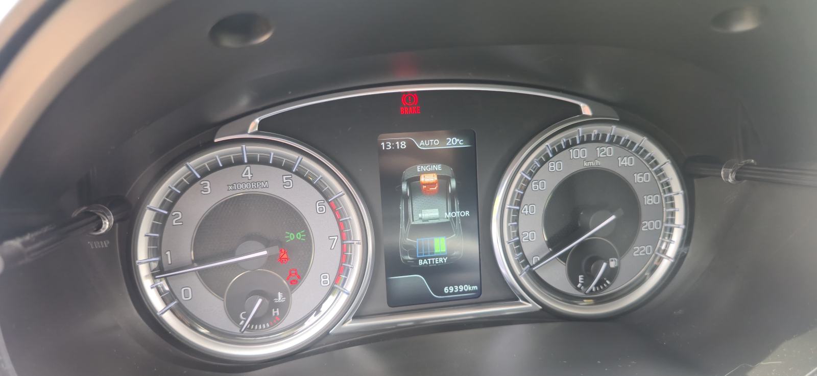 Suzuki Vitara 1,4 hybrid allgrip, fotografija 2