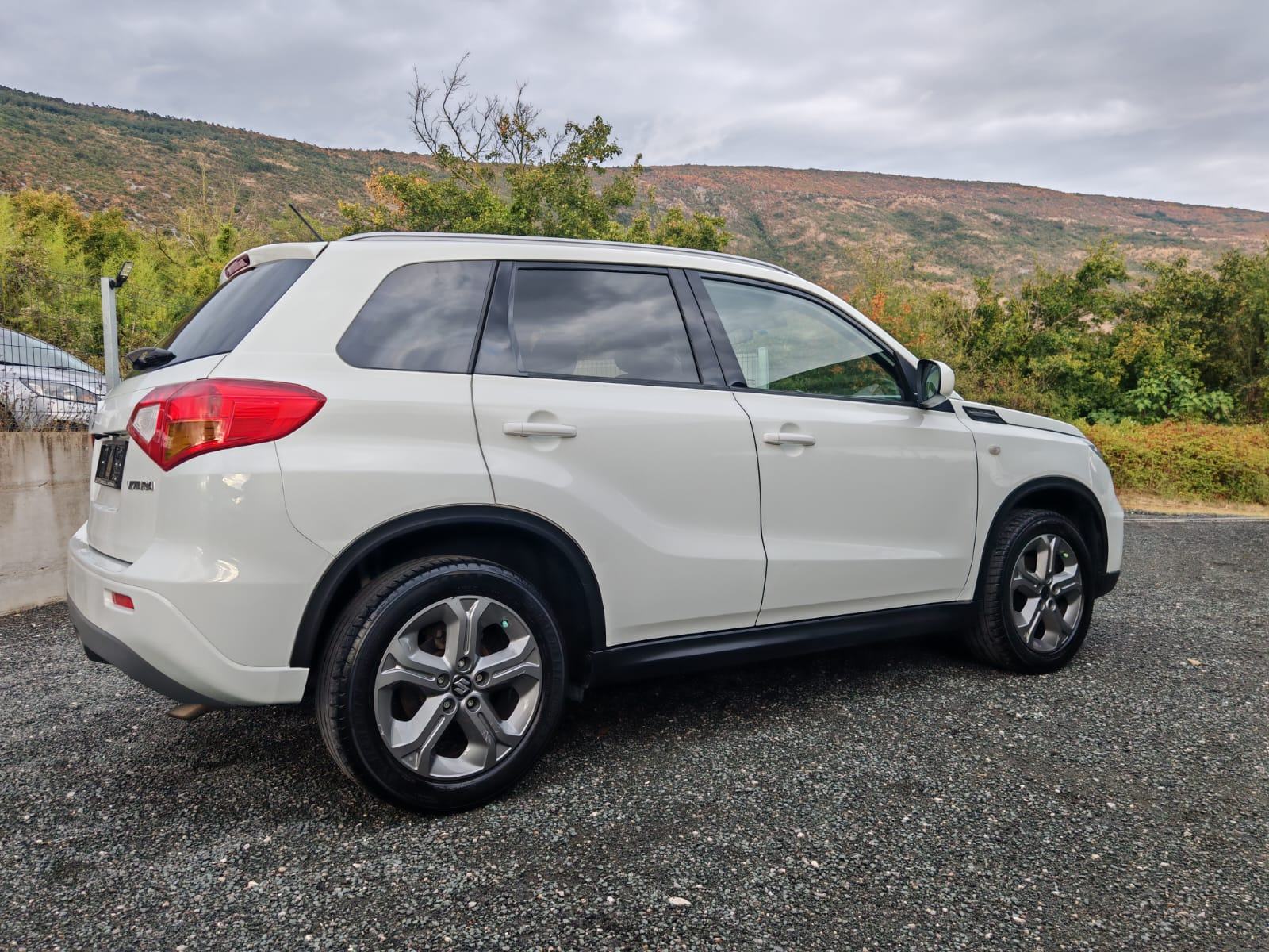 Suzuki Vitara 1.6 DDiS * prešla samo 154 tkm * ODLIČNA❗❗, fotografija 12