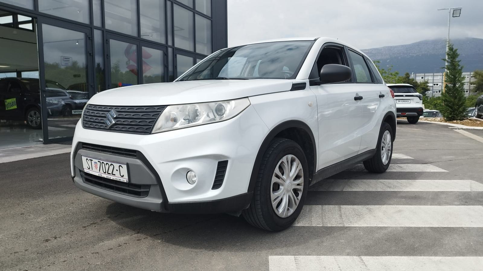 Suzuki Vitara 1,6 GL KUKA ( 098 940 2570), fotografija 3