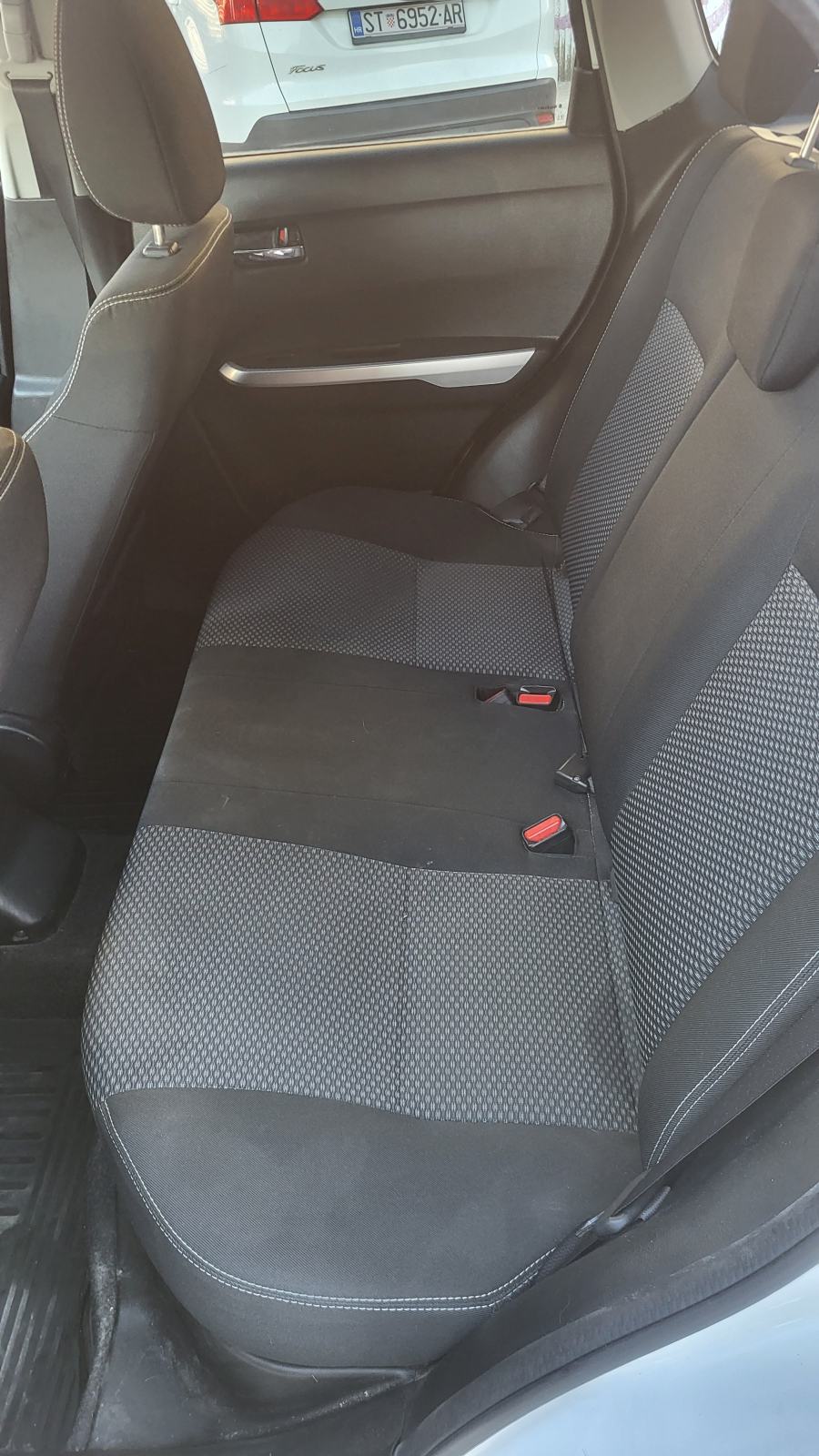 Suzuki Vitara 1,6 gl+, prvi vlasnik, RH, 31000 km, fotografija 10