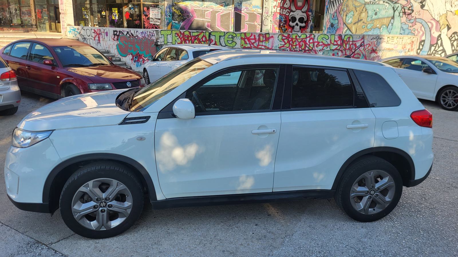 Suzuki Vitara 1,6 gl+, prvi vlasnik, RH, 31000 km, fotografija 3