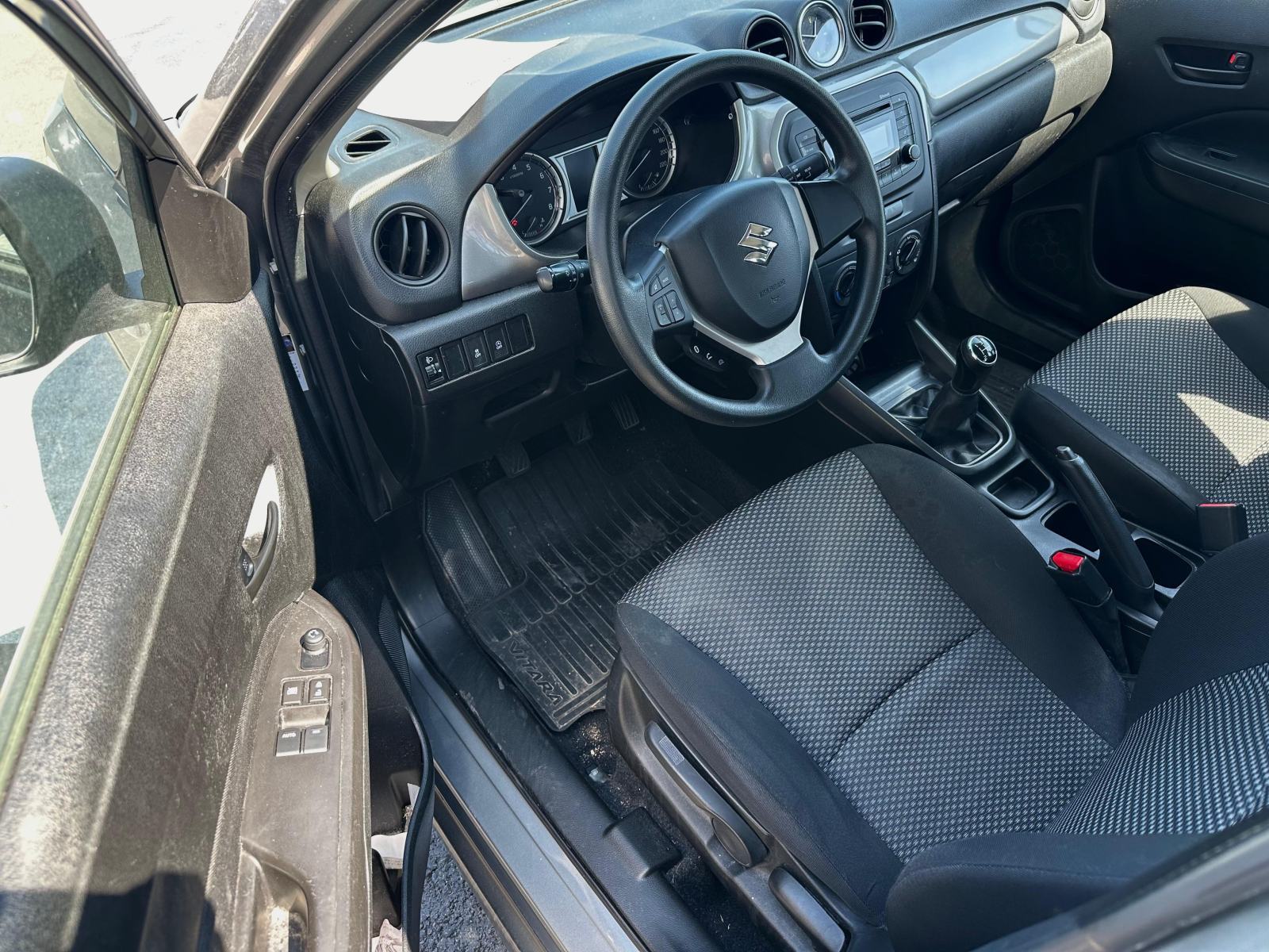 Suzuki Vitara 1,6 GL 2018., fotografija 11