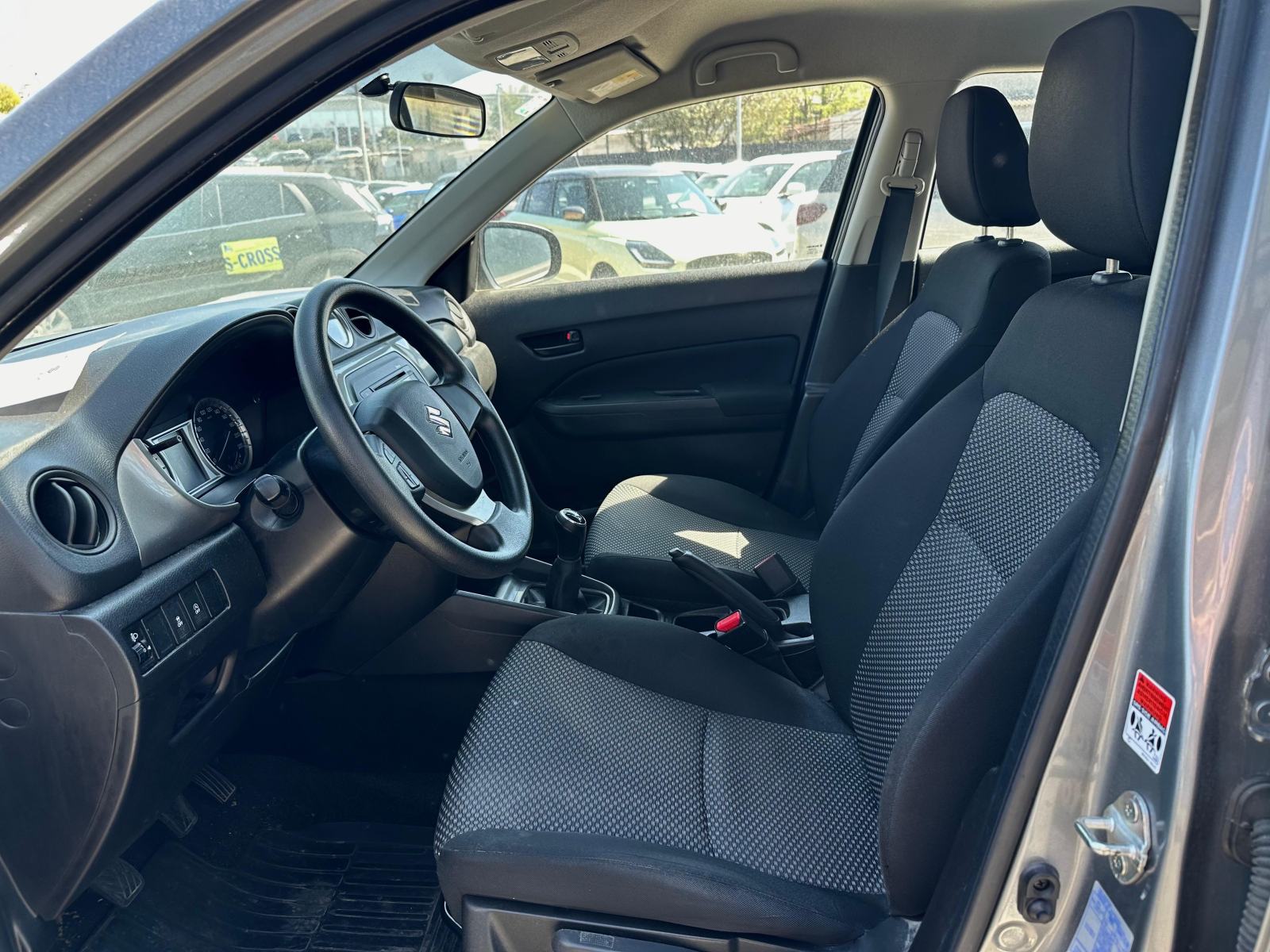 Suzuki Vitara 1,6 GL 2018., fotografija 12